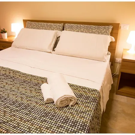 Hotel Santa Teresa House 2*