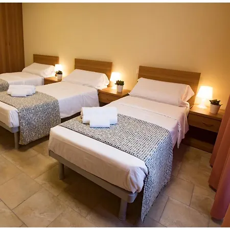Hotell Santa Teresa House Verona